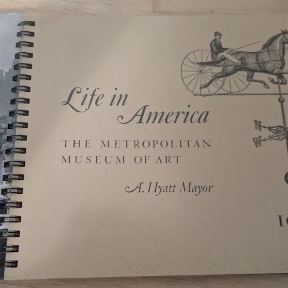 Vintage 1975 Metropolitan Museum of Art Calendar.